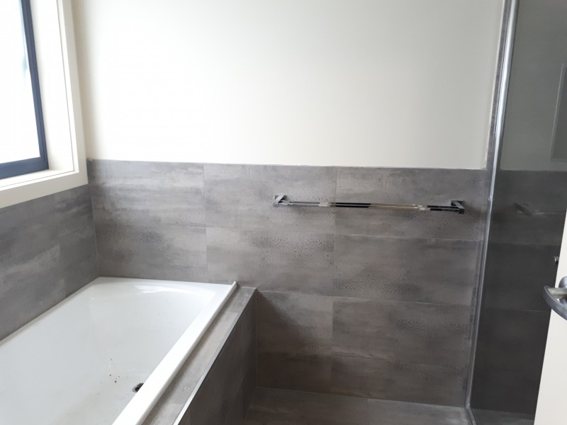 33 LAKES PARK DRIVE, Mount Gambier SA 5290