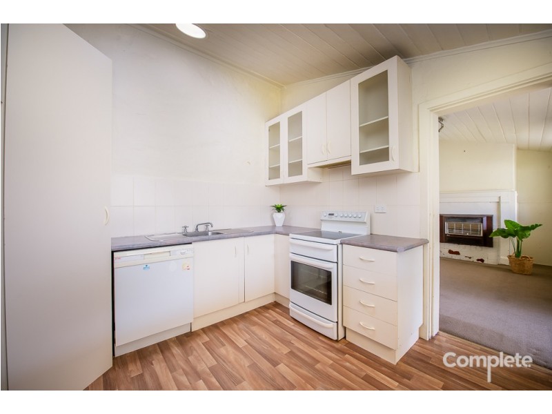 8 GEORGE STREET, Mount Gambier SA 5290