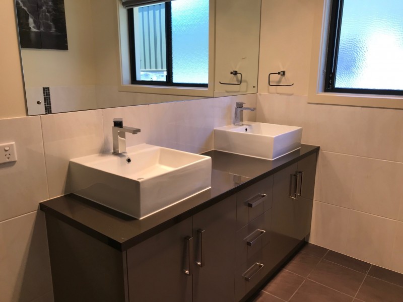 3 SILVERBROOK AVENUE, Mount Gambier SA 5290