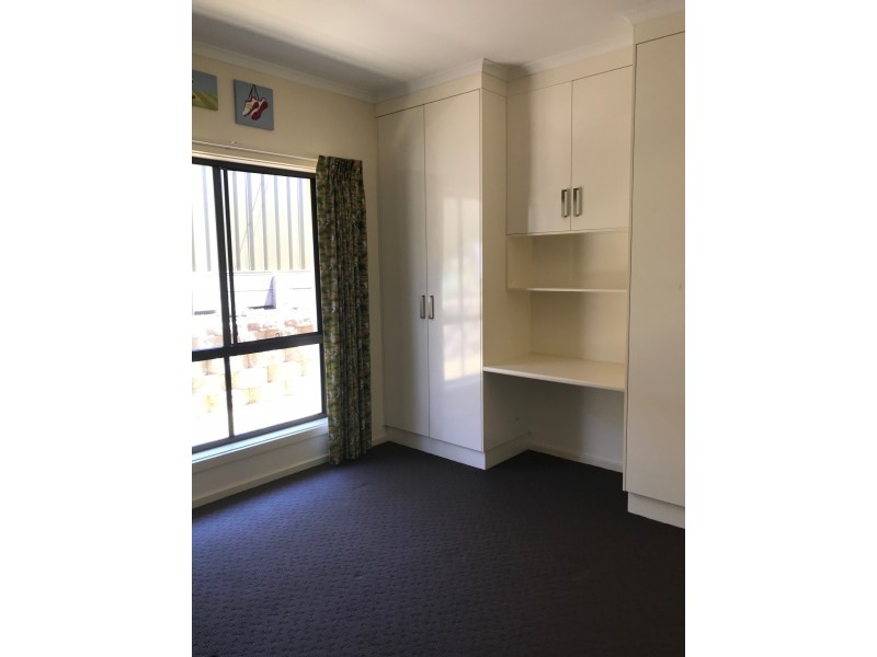 3 SILVERBROOK AVENUE, Mount Gambier SA 5290