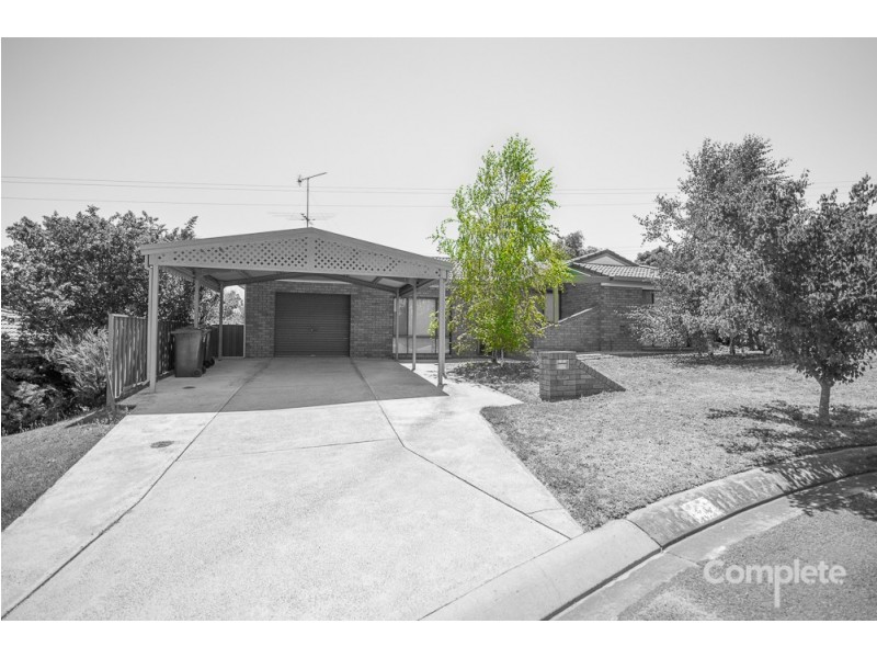 33 SHALAMAR CRESCENT, Mount Gambier SA 5290