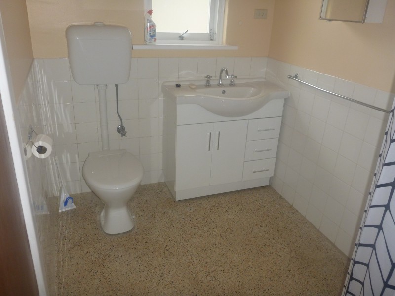 2/102 Wehl Street North, Mount Gambier SA 5290