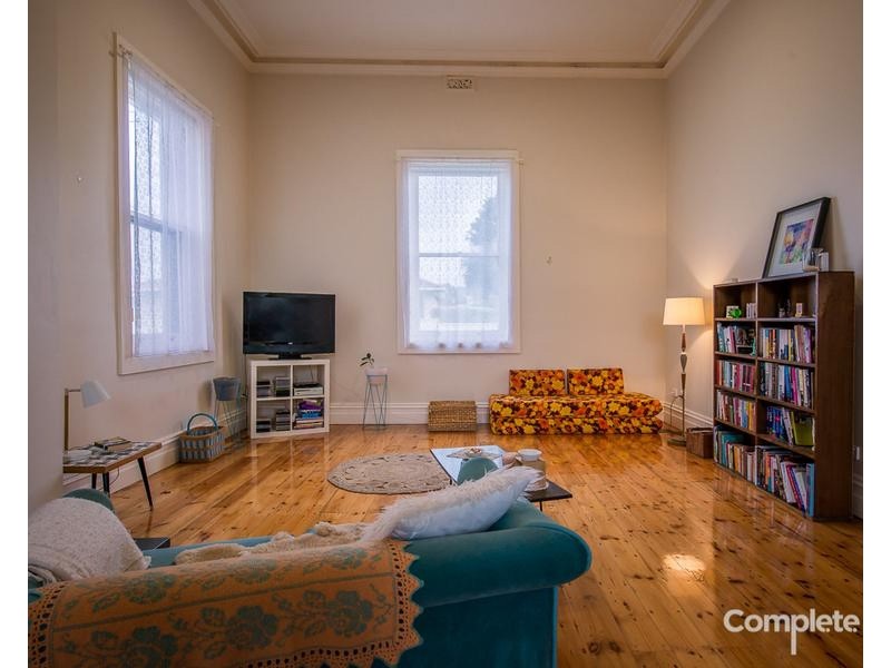 6 SUTTON AVENUE, Mount Gambier SA 5290