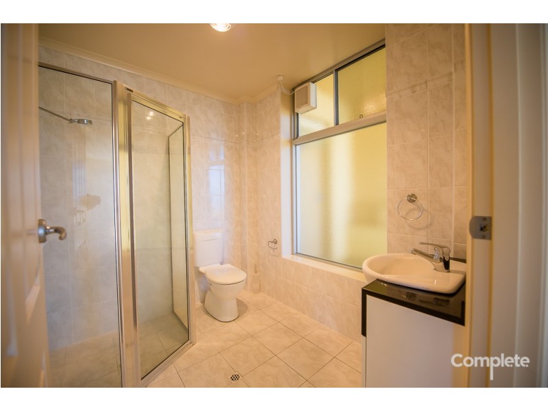 4001/3 LAKE TERRACE WEST, Mount Gambier SA 5290