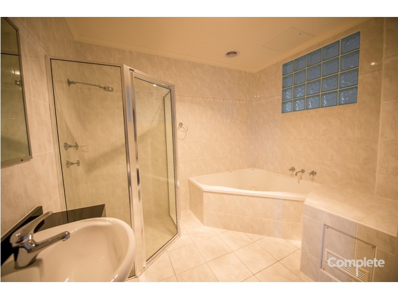 4001/3 LAKE TERRACE WEST, Mount Gambier SA 5290