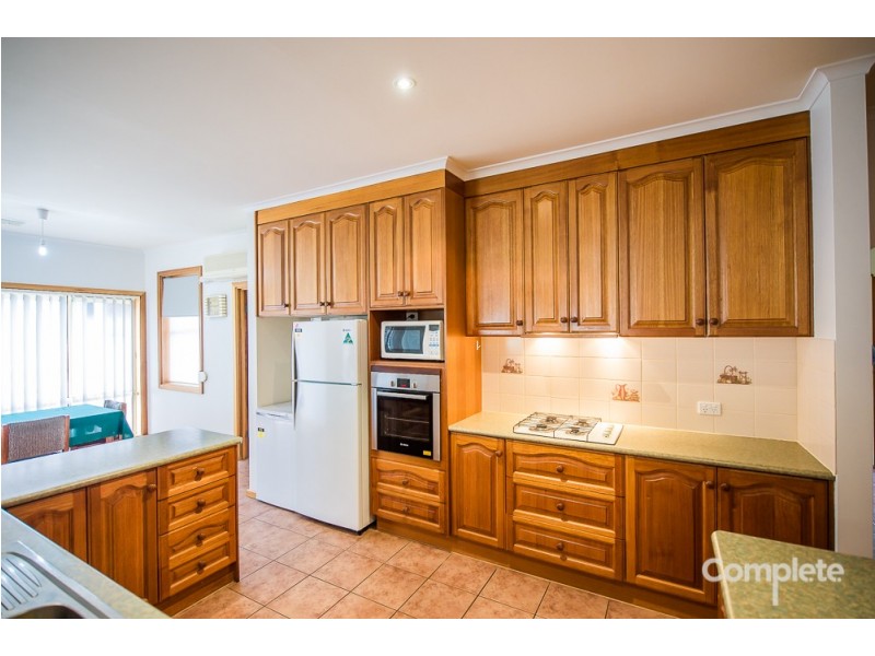 3 MARLOW COURT, Mount Gambier SA 5290