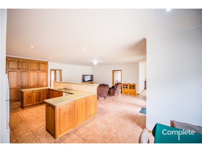 3 MARLOW COURT, Mount Gambier SA 5290