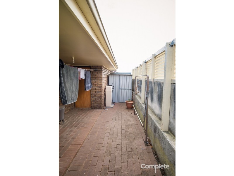 1/1 ACACIA STREET, Mount Gambier SA 5290