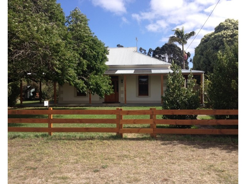 9 MEDHURST ROAD, Glencoe SA 5291