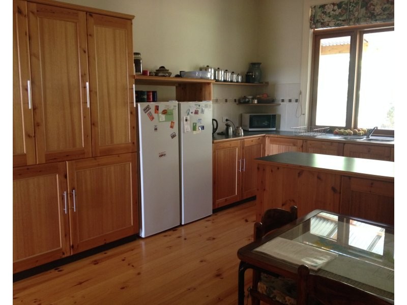 9 MEDHURST ROAD, Glencoe SA 5291