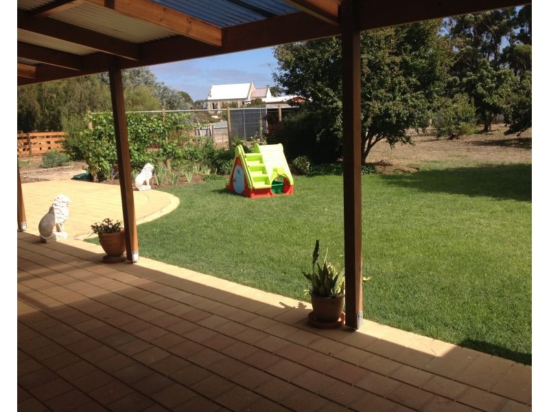 9 MEDHURST ROAD, Glencoe SA 5291
