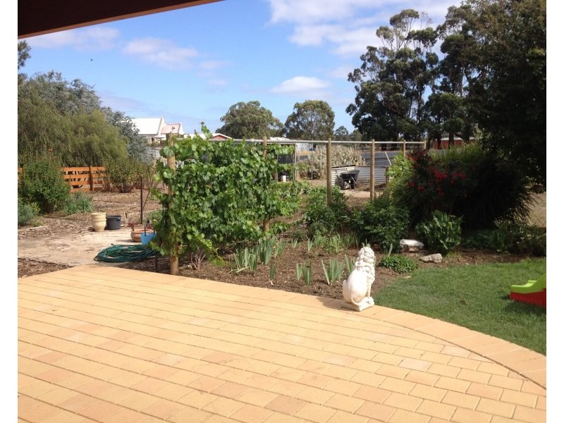 9 MEDHURST ROAD, Glencoe SA 5291