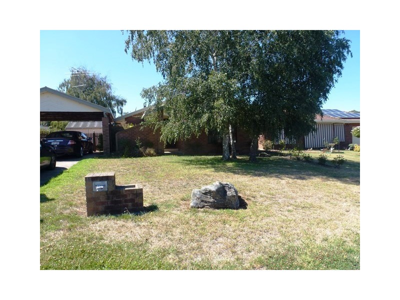 18 Balambool Ave, Mount Gambier SA 5290