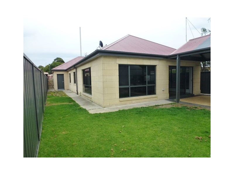 2/16 Francis Street, Mount Gambier SA 5290