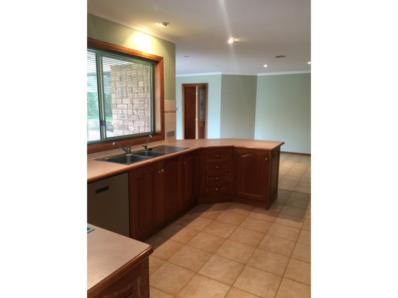 18 Max Young Drive, Mount Gambier SA 5290