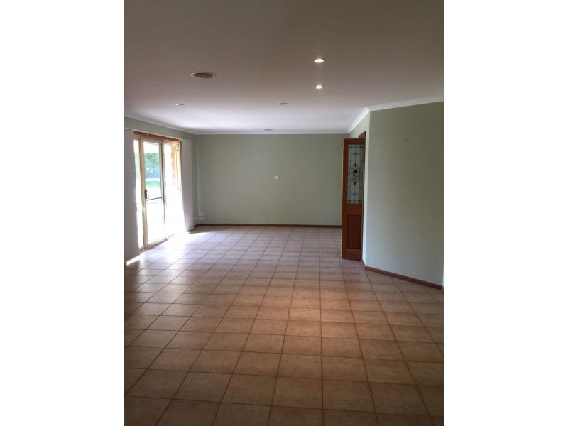 18 Max Young Drive, Mount Gambier SA 5290