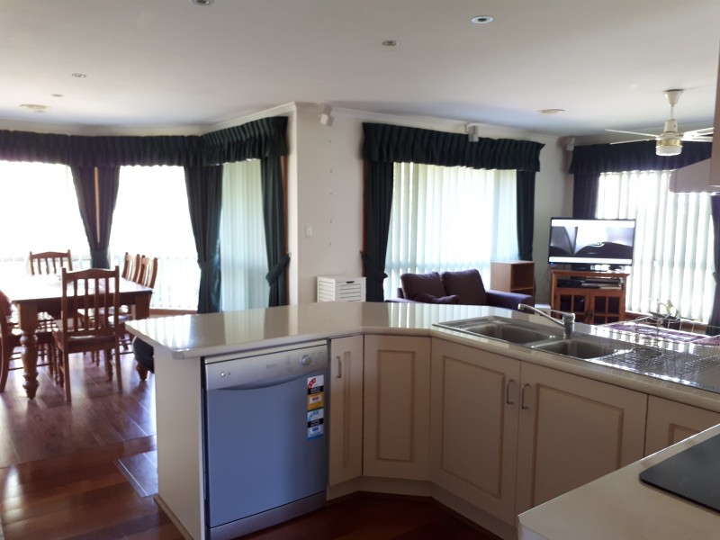 27 SINCLAIR STREET, Mount Gambier SA 5290