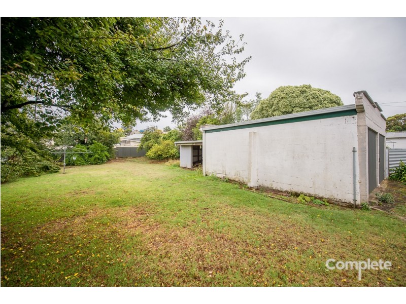 11 CROUCH STREET NORTH, Mount Gambier SA 5290
