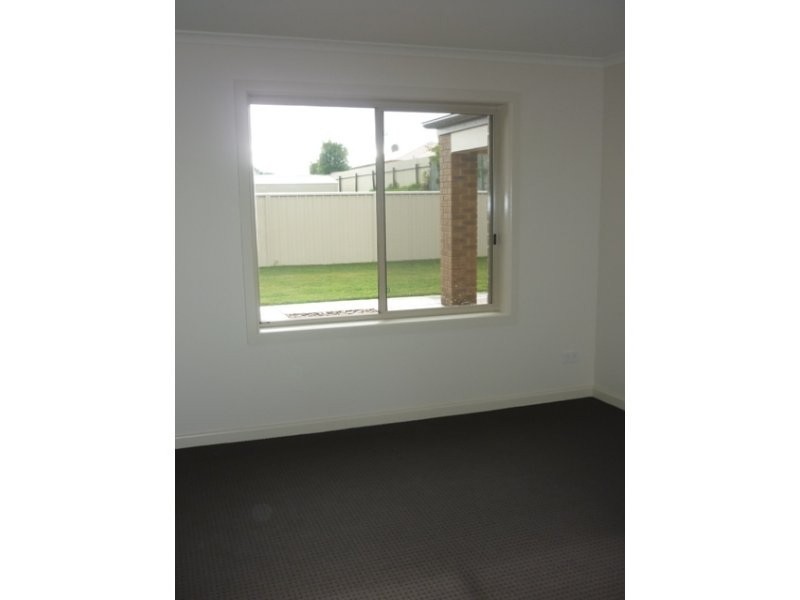 21 QUEENS CRT, Mount Gambier SA 5290