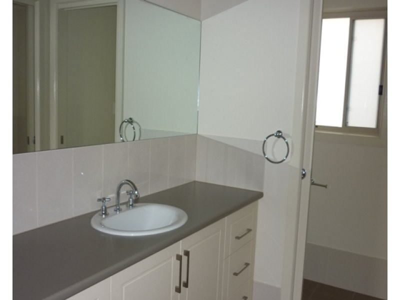 21 QUEENS CRT, Mount Gambier SA 5290