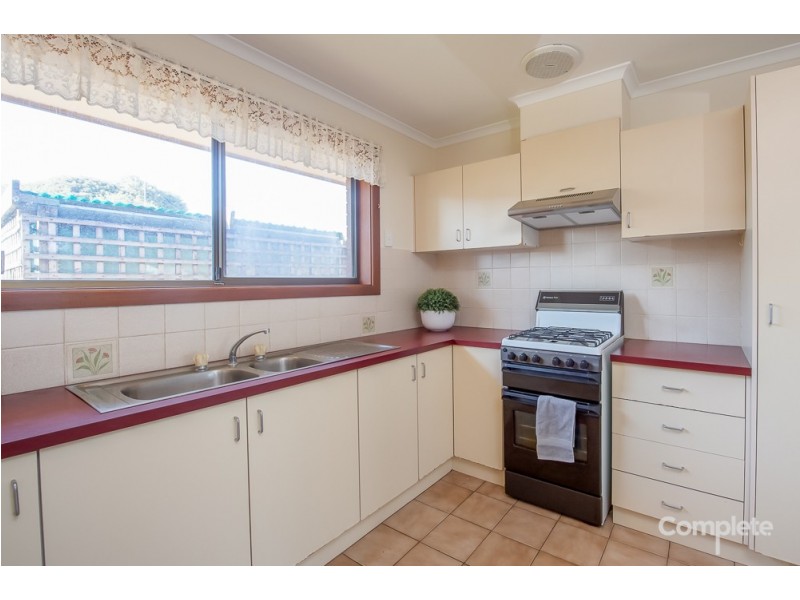 2/33 SHELTON STREET, Mount Gambier SA 5290