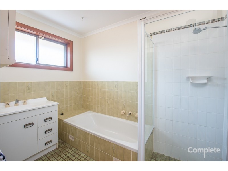 2/33 SHELTON STREET, Mount Gambier SA 5290