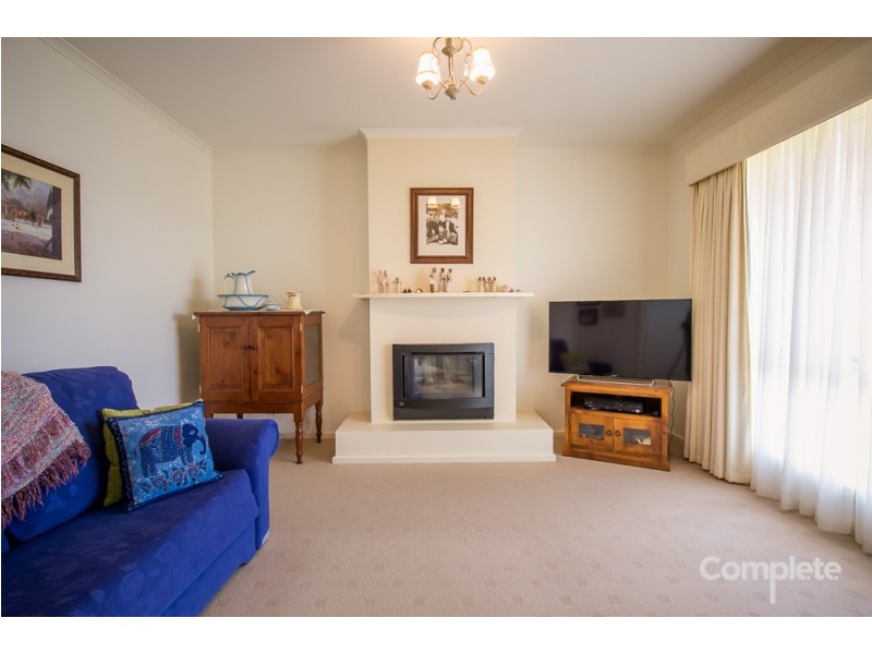 6 CALVARY ROAD, Mount Gambier SA 5290