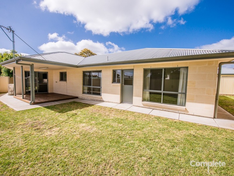 8 GEORGE STREET, Mount Gambier SA 5290