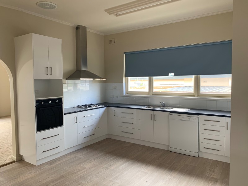 104 LAKE TERRACE EAST, Mount Gambier SA 5290