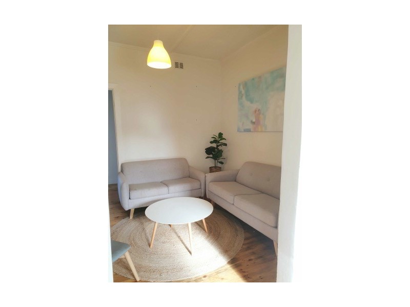 30 MEYLIN STREET, Port Macdonnell SA 5291