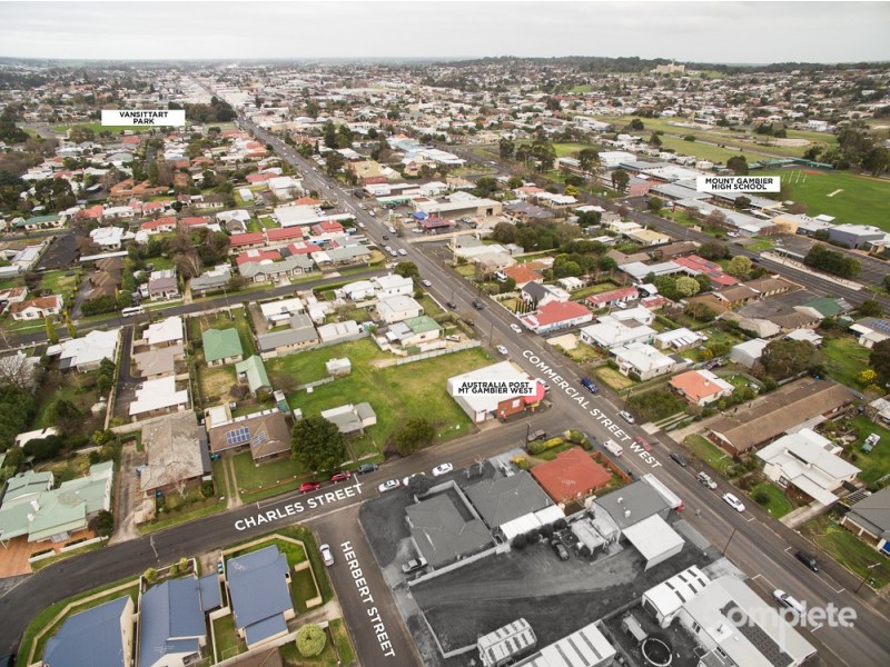 1 CHARLES STREET, Mount Gambier SA 5290