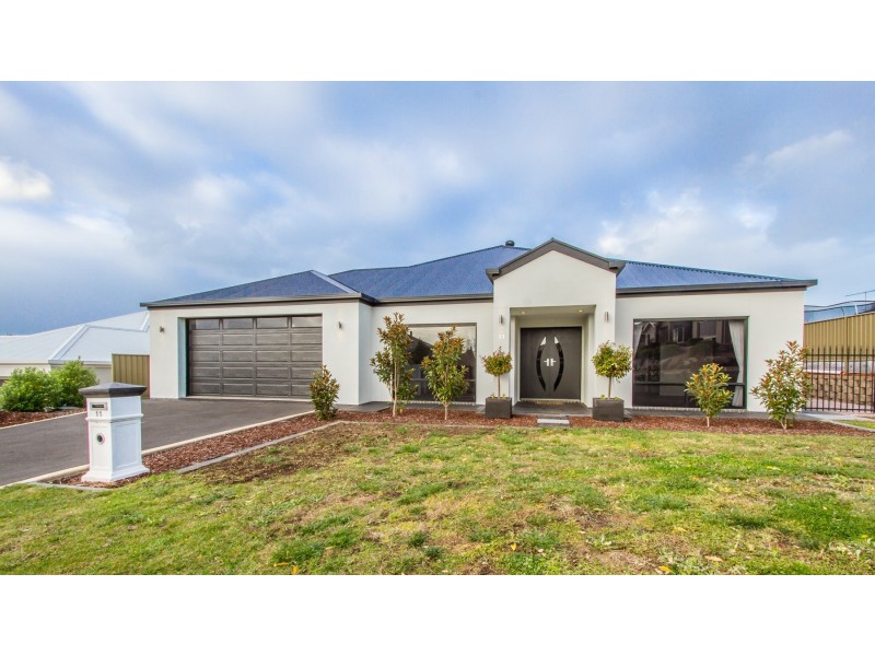 11 CALVARY ROAD, Mount Gambier SA 5290
