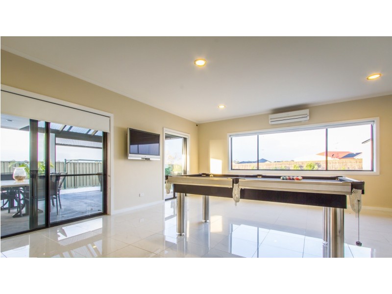 11 CALVARY ROAD, Mount Gambier SA 5290