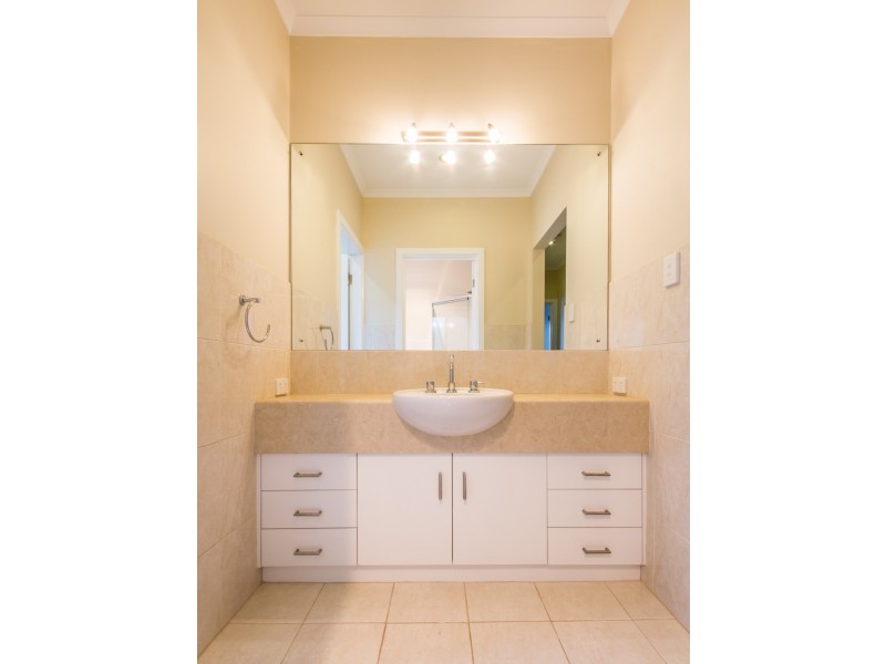 11 CALVARY ROAD, Mount Gambier SA 5290