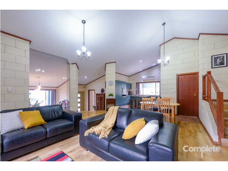 12 TAWARRI CRESCENT, Mount Gambier SA 5290