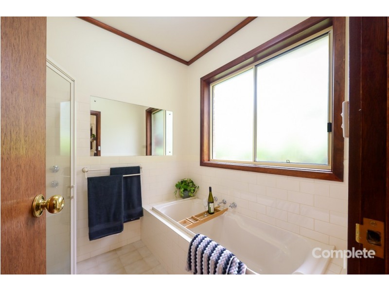 12 TAWARRI CRESCENT, Mount Gambier SA 5290