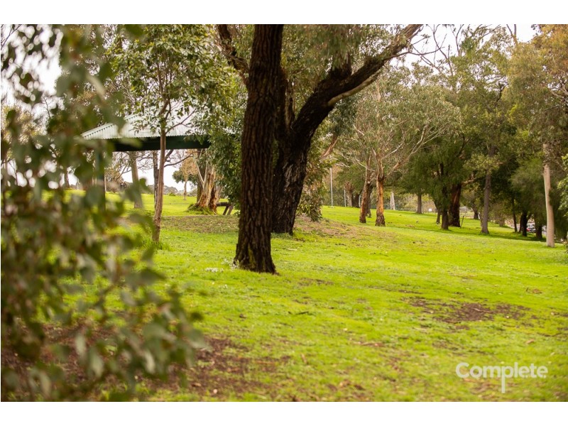 12 TAWARRI CRESCENT, Mount Gambier SA 5290