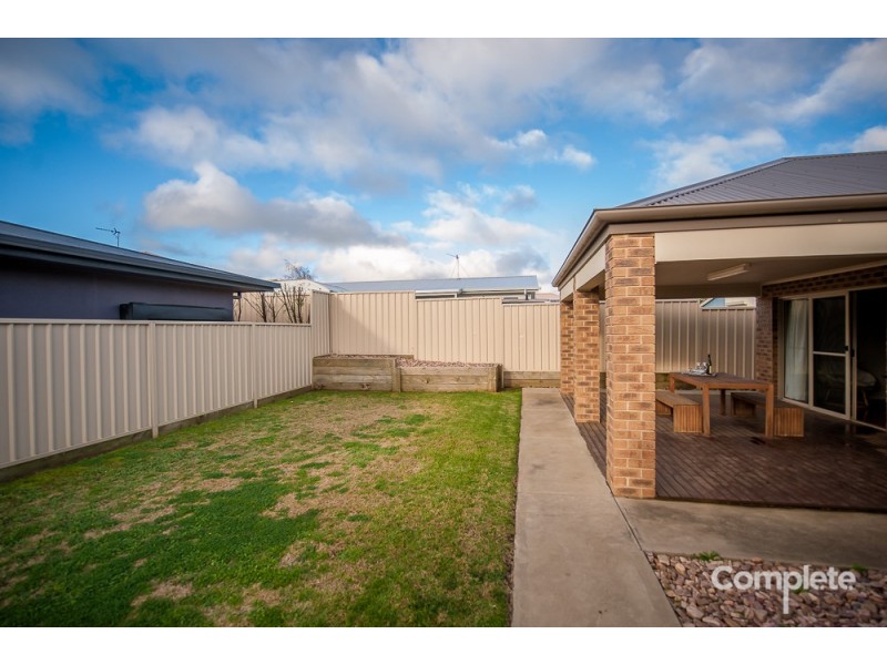 21 QUEENS COURT, Mount Gambier SA 5290