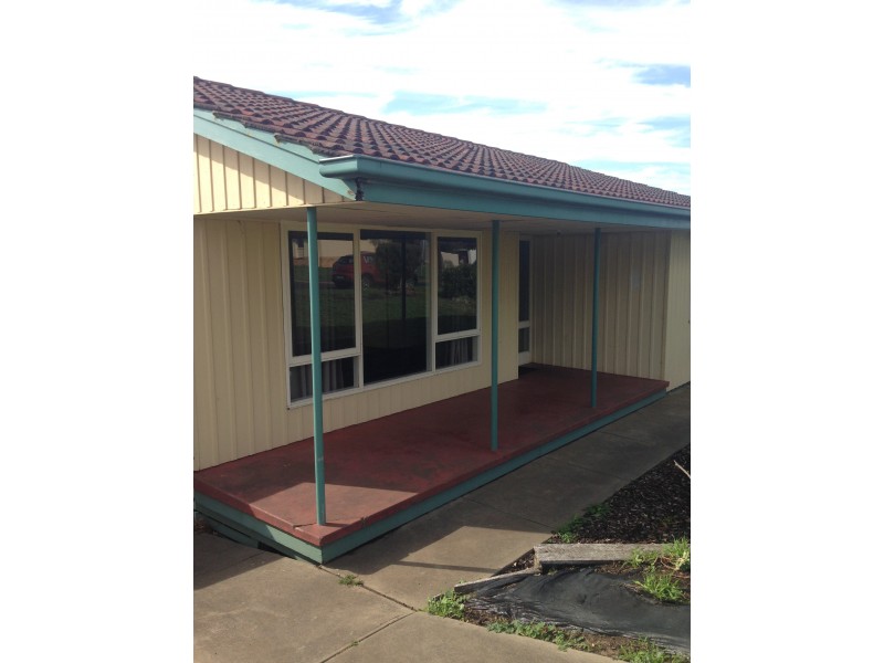 33 Hayes Crescent, Mount Gambier SA 5290