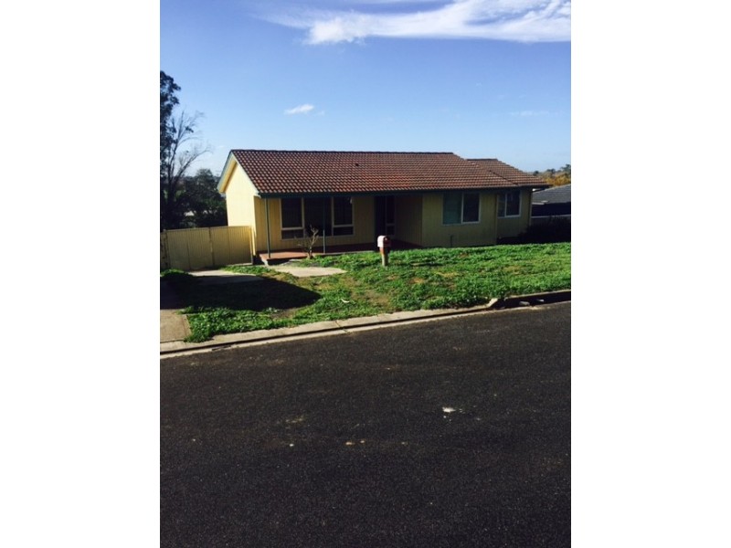 33 Hayes Crescent, Mount Gambier SA 5290