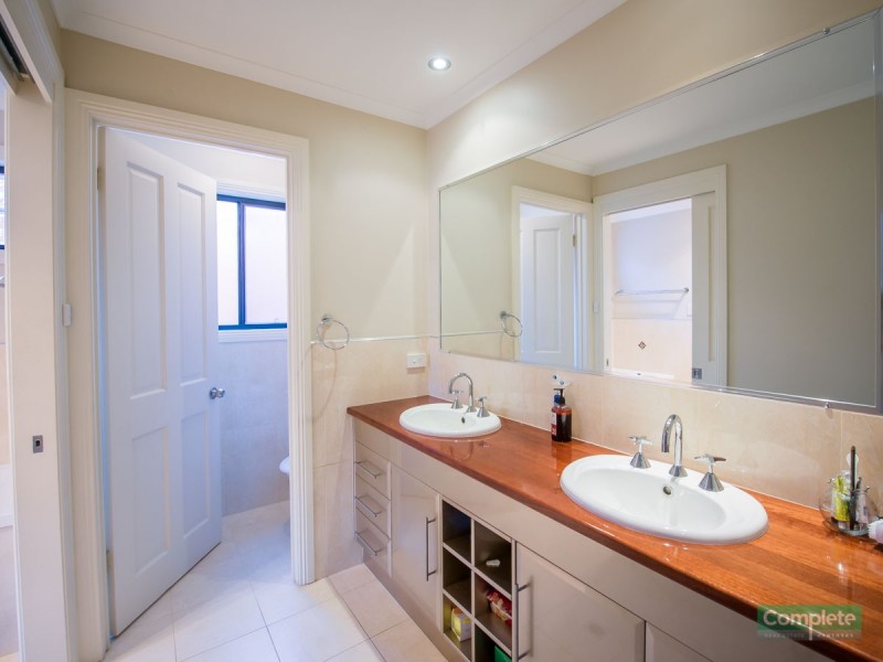 3/210 Commercial Street East, Mount Gambier SA 5290