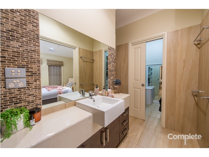 17 GREENRIDGE DRIVE, Mount Gambier SA 5290