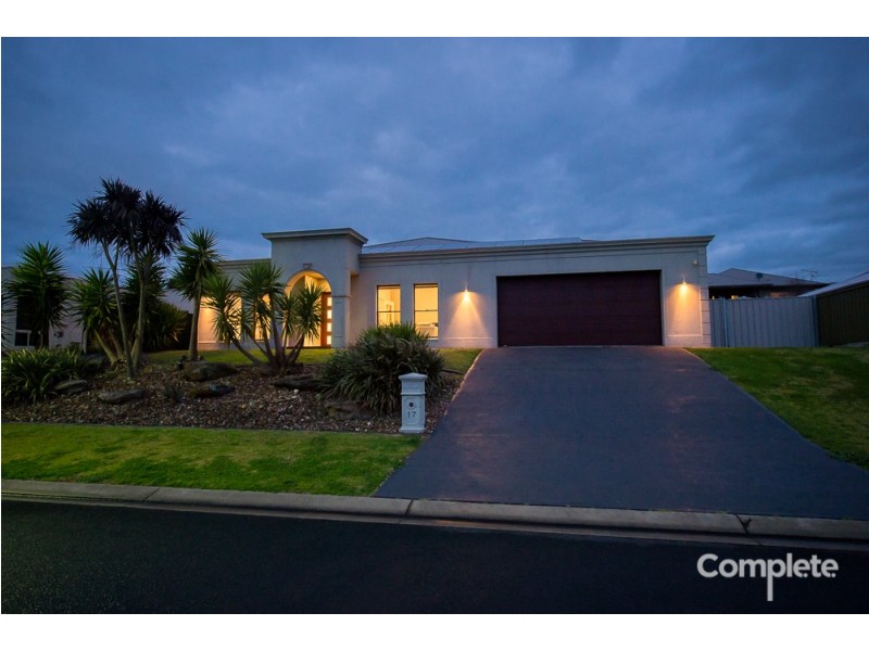 17 GREENRIDGE DRIVE, Mount Gambier SA 5290