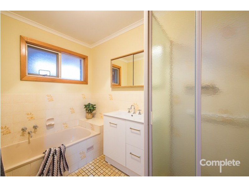 1/13 BRIGALOW CRESCENT, Mount Gambier SA 5290