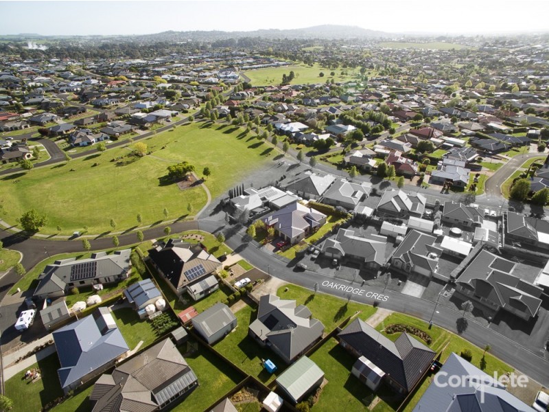 3 OAKRIDGE CRESCENT, Mount Gambier SA 5290