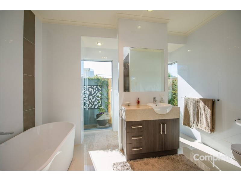 2 TERRELL ROAD, Glenburnie SA 5291