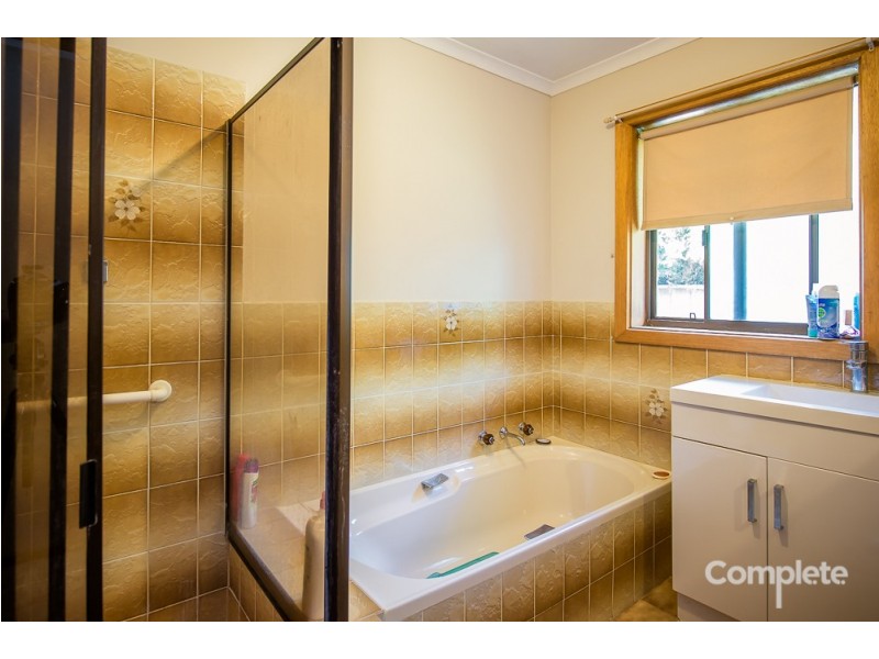 2/9 LINDSAY STREET, Mount Gambier SA 5290