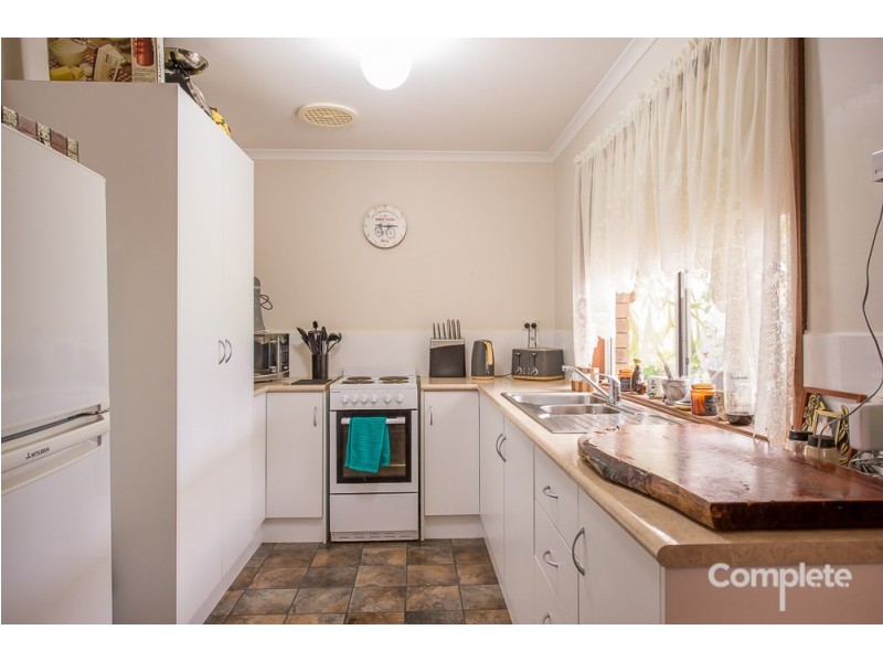 6 BALAMBOOL AVENUE, Mount Gambier SA 5290