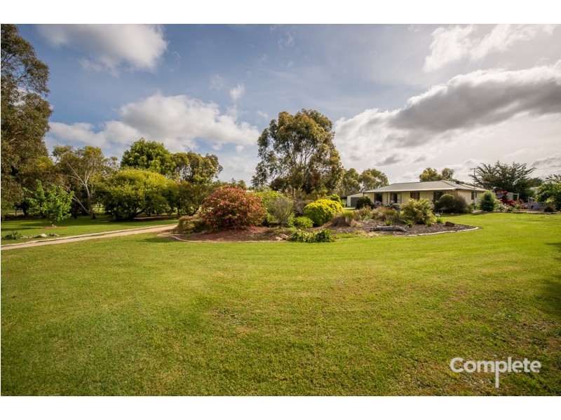 2 BILL JAMES COURT, Compton SA 5291