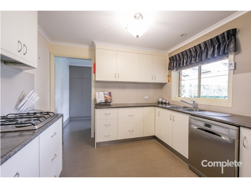 27 KING GROVE, Mount Gambier SA 5290